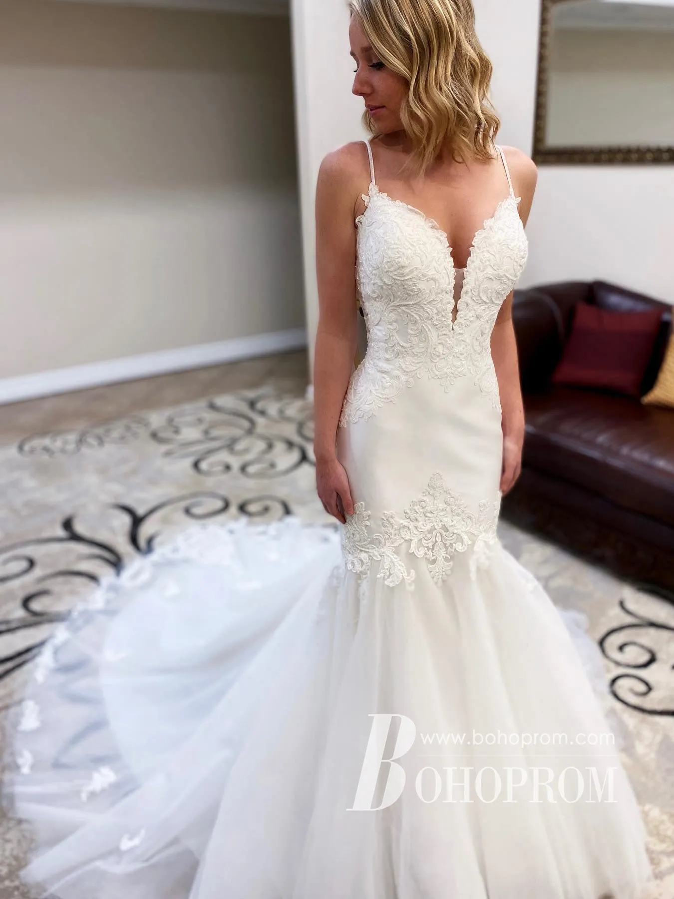 Amazing Tulle Spaghetti Straps Chapel Train Wedding Dresses Appliqued Mermaid Gowns WD661