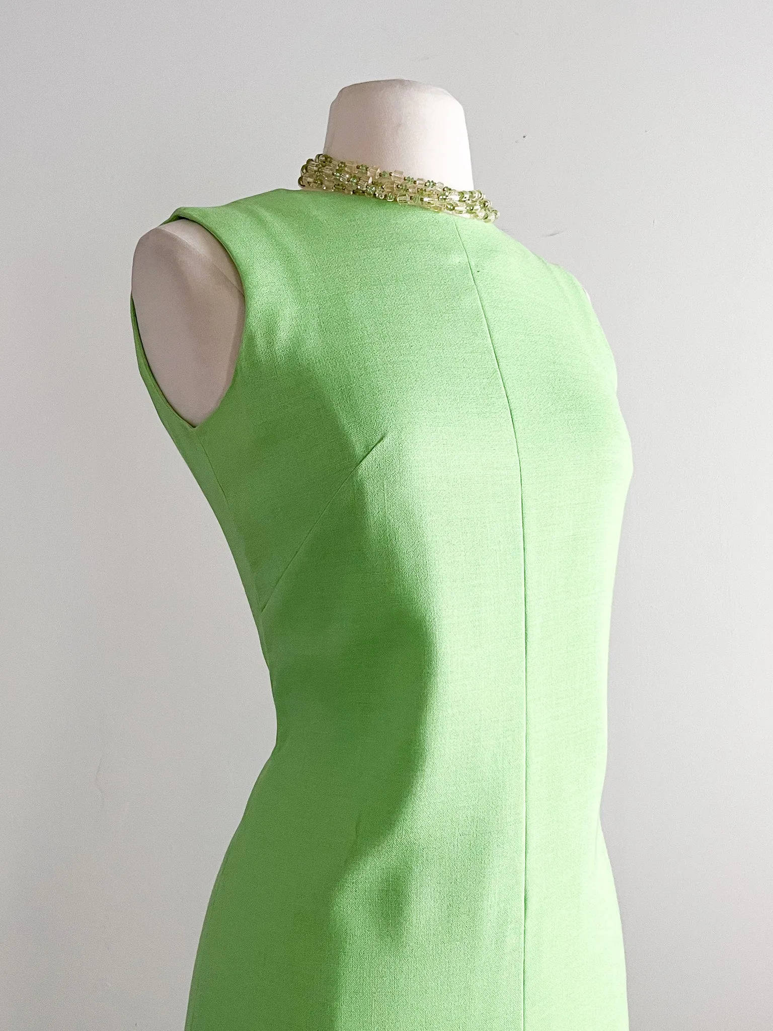 Cutest 1960's Lime Green Linen Minimalist Dress  / Sz M