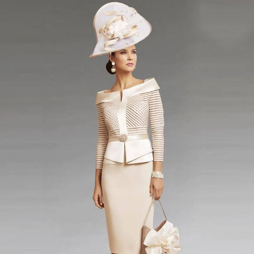 Elegant Custom Plus Size Knee-Length Satin Mother of the Bride Dress with 3/4 Sleeves and Pearls