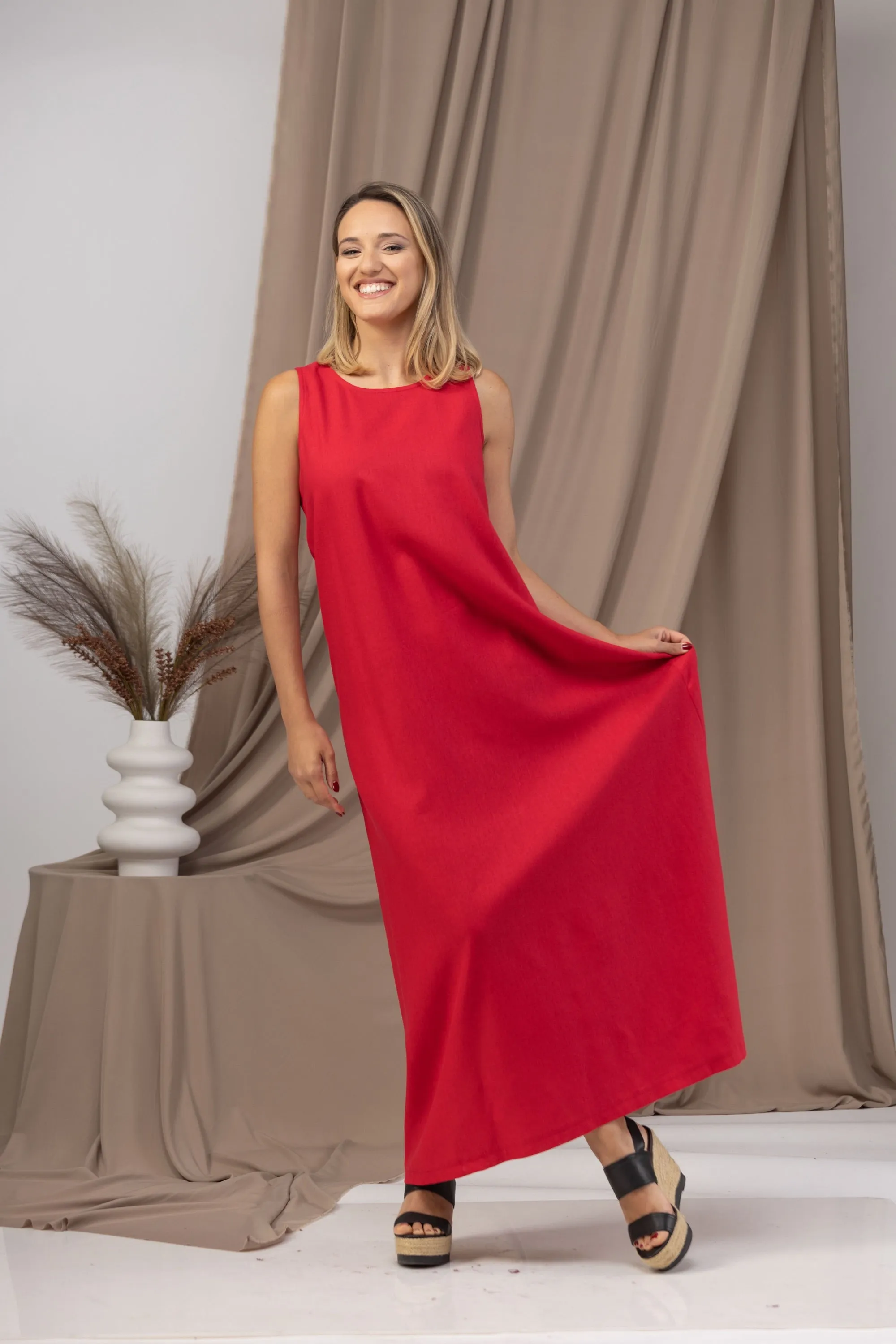 Minimalist Linen Maxi Dress