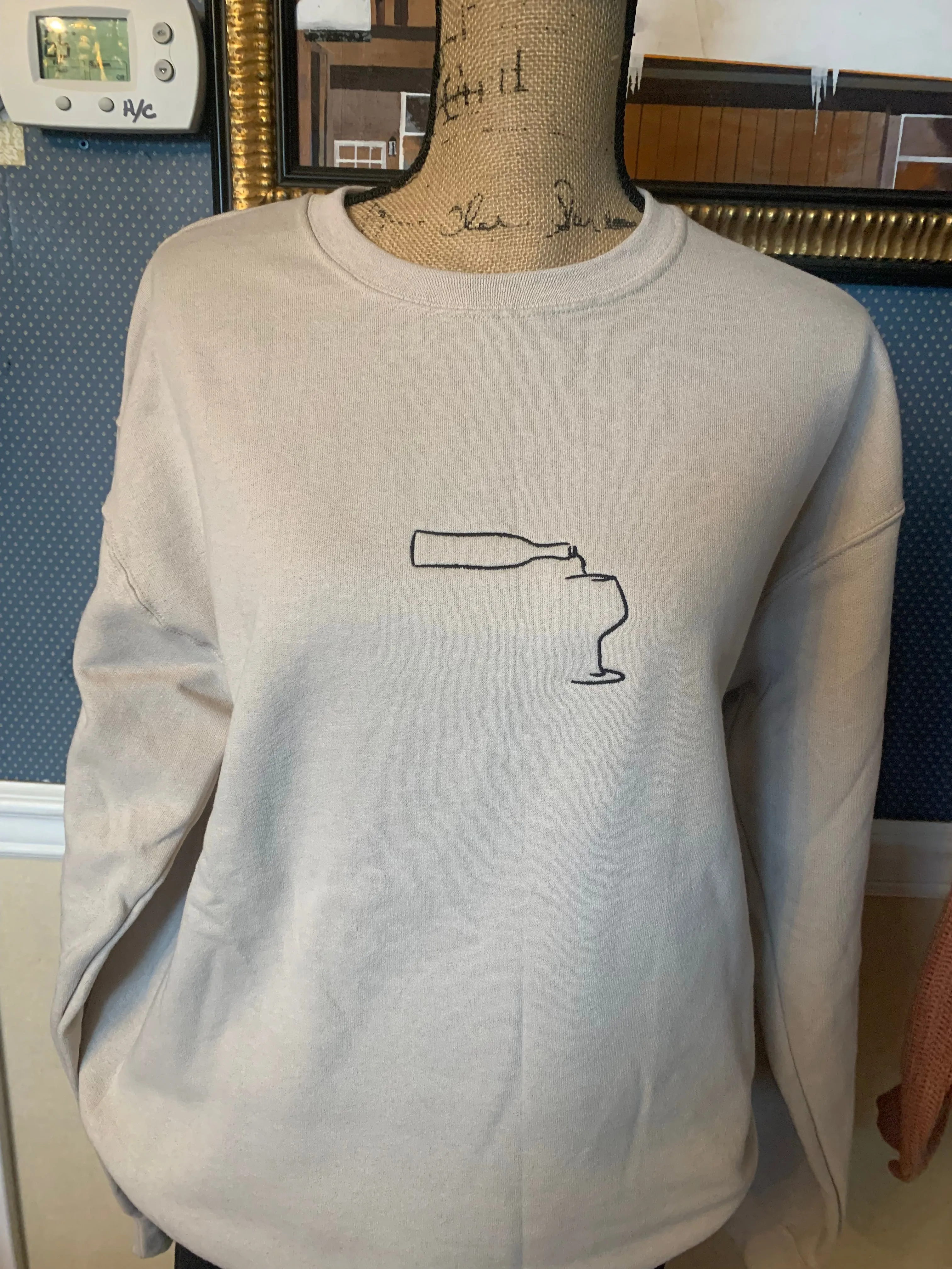 Wine bottle and glass crewneck